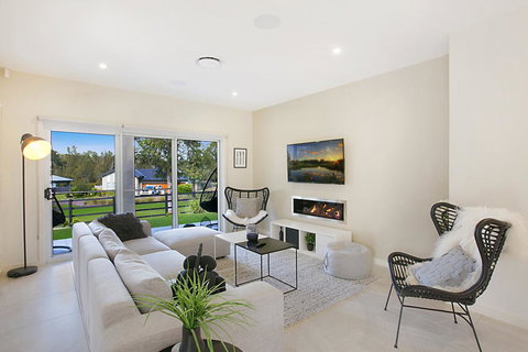 The Grape Escape - Tourism Adelaide 2