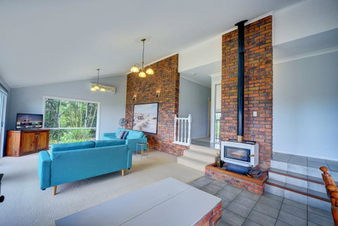The Hillside House - Tourism Adelaide 2