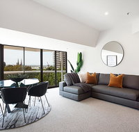THE HYDEAWAY-LUXE HYDE PARK CITY APARTMENT-hosted by LAbode Accommodation - Tourism Adelaide