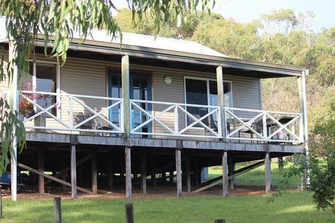 The Sleeping Lady Private Retreat - Tourism Adelaide 0