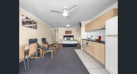 The Wellington Apartment Hotel - Tourism Adelaide 2