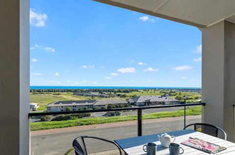 Ticky's Dream - 18 Turnberry Drive - Tourism Adelaide 0