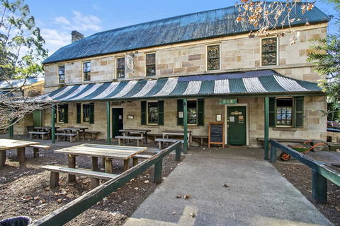 Tiny St Albans - Tourism Adelaide 1