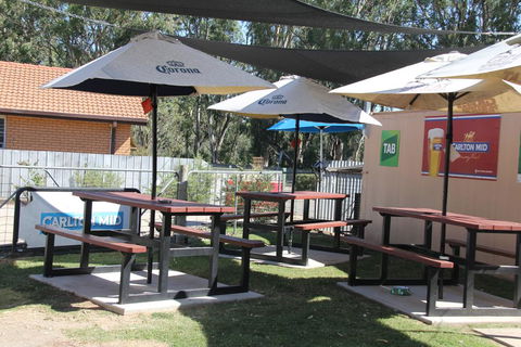 Tocumwal Hotel Motel (The Palms) - Tourism Adelaide 2