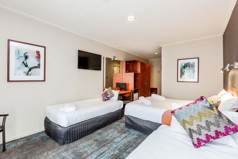 Tonsley Hotel - Tourism Adelaide 3
