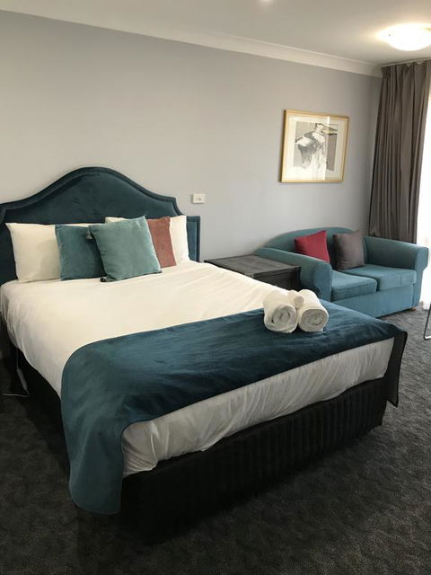 Town & Country Motor Inn - Tourism Adelaide 0