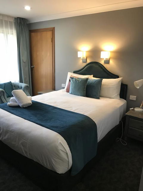 Town & Country Motor Inn - Tourism Adelaide 2