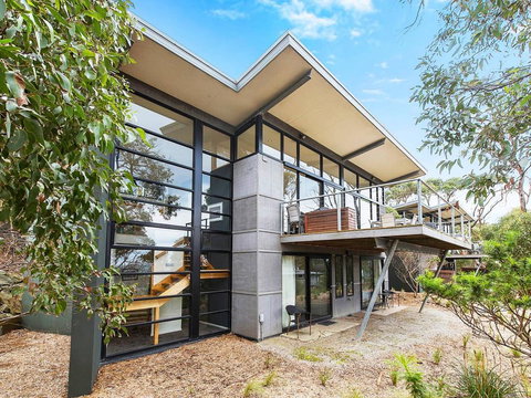TREETOPS TERRACE 12 - A Luxury Skenes Creek Villa - Tourism Adelaide 0