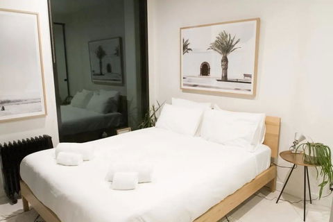 Trendy 1 Bedroom Apartment In The Heart Of Collingwood - Tourism Adelaide 2