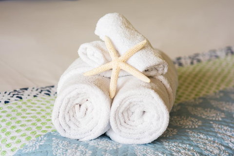 TROPICAL FAMILY ESCAPE FREE WIFI/NETFLIX - Tourism Adelaide 2