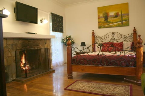 Tudor Cottages - Tourism Adelaide 0