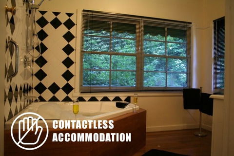 Tudor Cottages - Tourism Adelaide 3