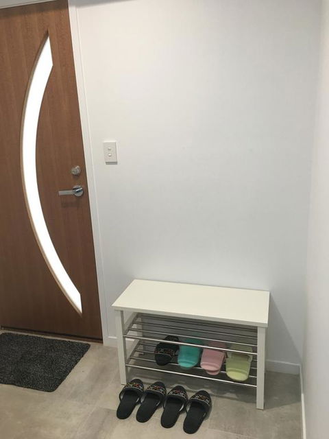 Two Bedroom Guesthouse Bundall - Tourism Adelaide 3