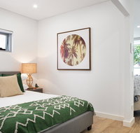 Ultra Modern Studio Suite with Balcony Near Shops - Tourism Adelaide