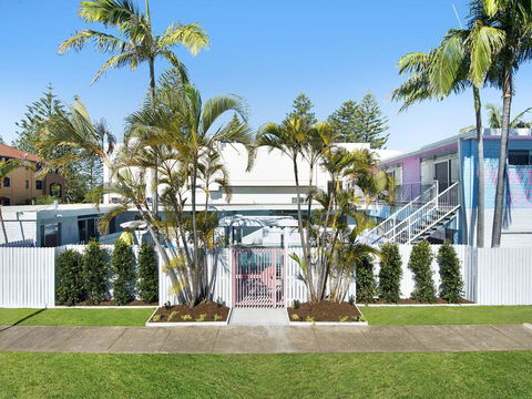 Ventura Beach Motel 2 Bed Poolside - Unit 3 - Tourism Adelaide 3
