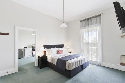 The Riversleigh - Tourism Adelaide 24