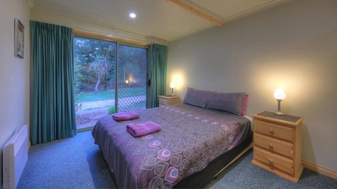 Aspens Springs Farmstay - Tourism Adelaide 7
