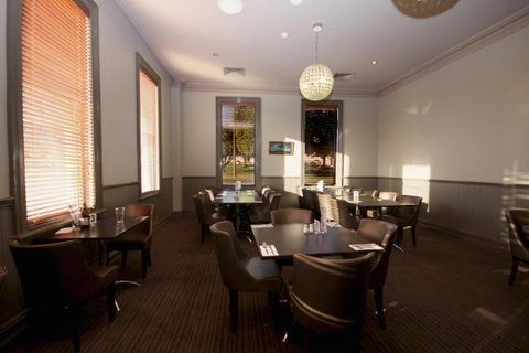 Mitchell River Tavern - Tourism Adelaide 7