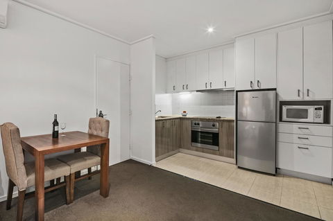 Quest Jolimont - Tourism Adelaide 10