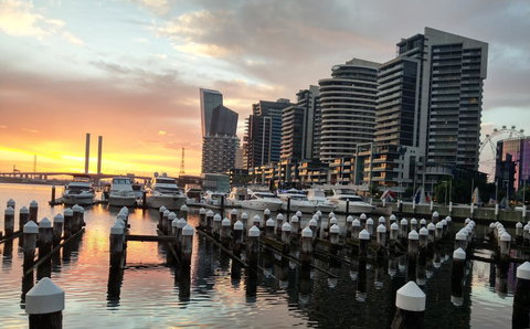 Harbour Escape Apartments Docklands - Tourism Adelaide 4