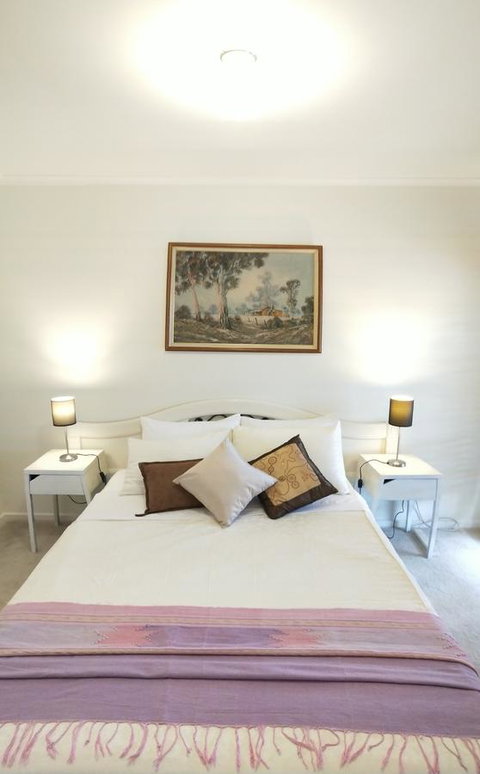 The Gallery Hours - Tourism Adelaide 1