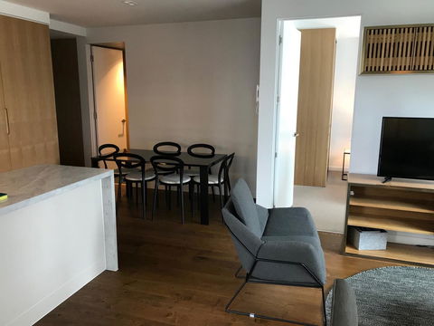 ReadySet Apartments At Lighthouse - Tourism Adelaide 1