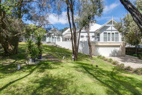 Perfect Blairgowrie Beach House - Tourism Adelaide 2