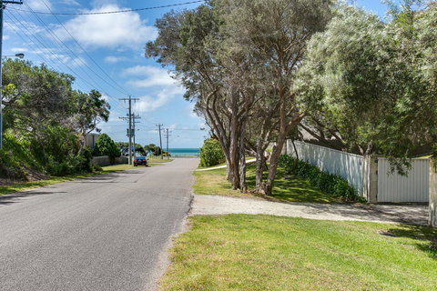 Perfect Blairgowrie Beach House - Tourism Adelaide 15