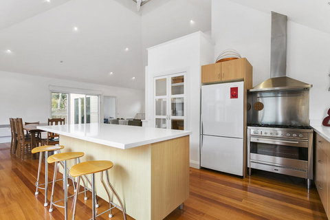 Perfect Blairgowrie Beach House - Tourism Adelaide 3