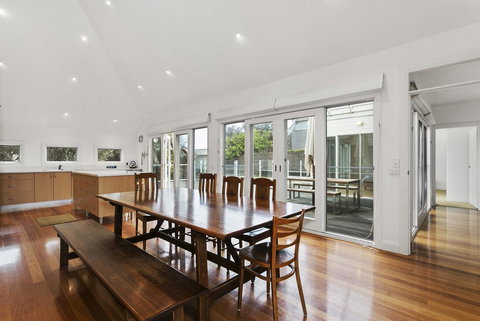 Perfect Blairgowrie Beach House - Tourism Adelaide 9