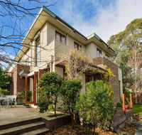 Boutique Stays - Maple On Kent Glen Iris Townhouse - Tourism Adelaide