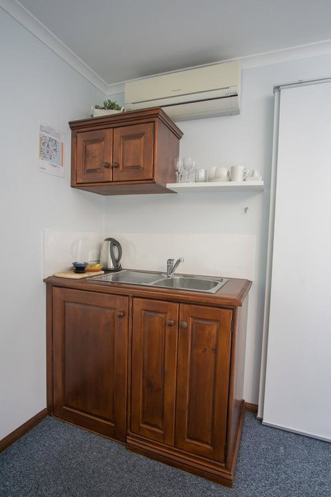 Debbie\'s Place - Tourism Adelaide 1