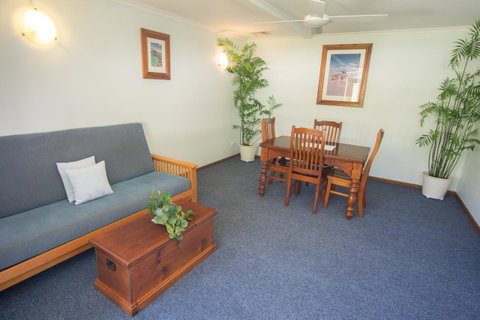 Debbie\'s Place - Tourism Adelaide 39