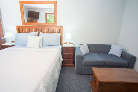 Debbie\'s Place - Tourism Adelaide 2
