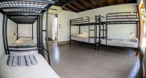 Nomads Airlie Beach - Tourism Adelaide 3