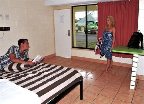 Nomads Airlie Beach - Tourism Adelaide 5