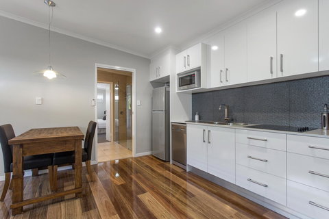 Pandanus Spa Cottage - Tourism Adelaide 9