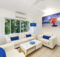 By The Sea Port Douglas - Tourism Adelaide