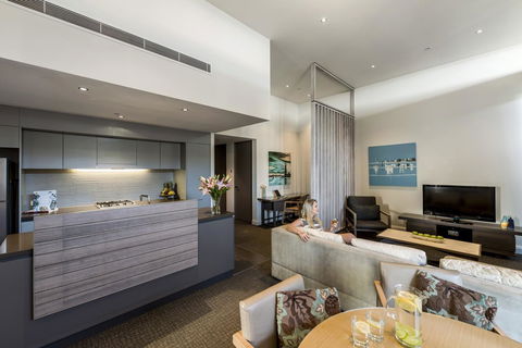 Oaks Redcliffe Mon Komo Suites - Tourism Adelaide 20