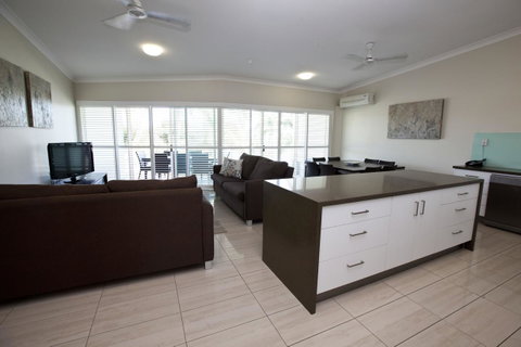 Mariners North Holiday Apartments - Tourism Adelaide 28