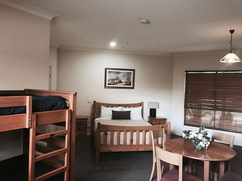 The Bearded Dragon Boutique Hotel - Tourism Adelaide 42