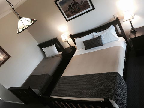 The Bearded Dragon Boutique Hotel - Tourism Adelaide 3