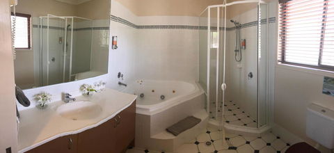 The Bearded Dragon Boutique Hotel - Tourism Adelaide 5