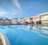 Pool Resort Port Douglas - Tourism Adelaide