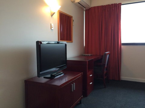 Madison Plaza Townsville - Tourism Adelaide 24