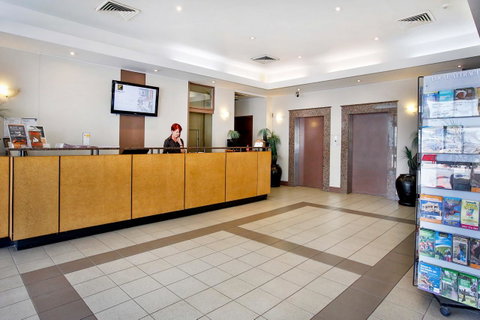 Madison Plaza Townsville - Tourism Adelaide 8