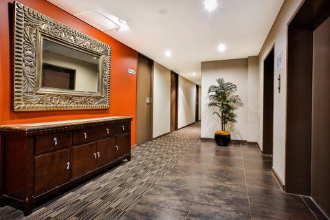 Madison Plaza Townsville - Tourism Adelaide 9