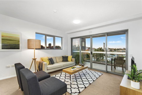 Allure Hotel & Apartments - Tourism Adelaide 4