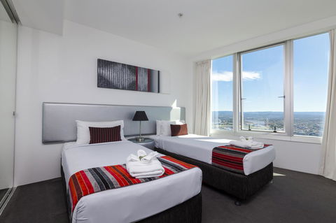 Q1 Resort & Spa - Official - Tourism Adelaide 26