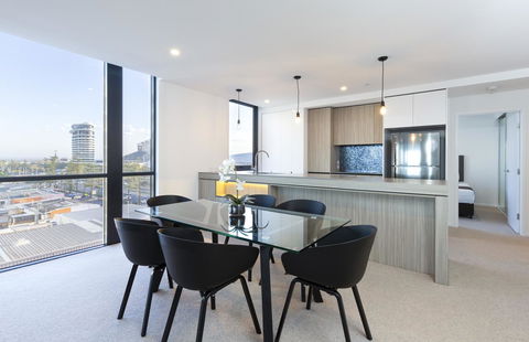 Qube Broadbeach - Tourism Adelaide 43